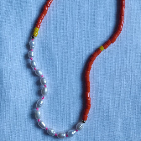 Colour-blocked baroque freshwater pearl and glass bead necklace, hot-pink hand-knots, 47 cm
